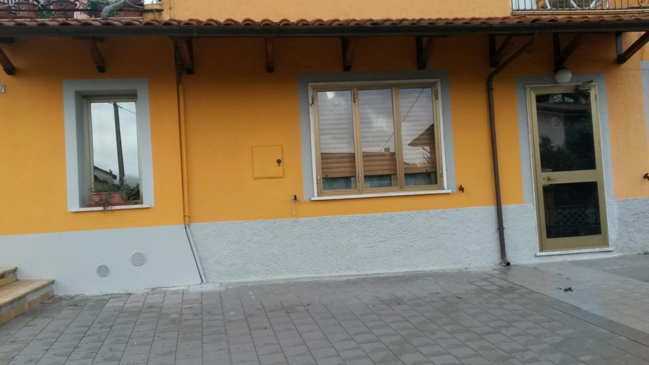 Casa Gialla Santo Stefano di Magra Dış mekan fotoğraf